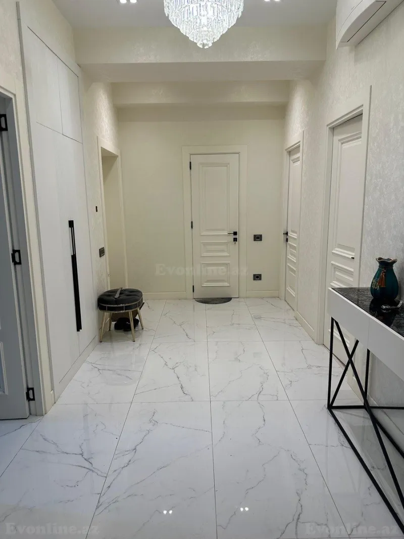 Kirayə verilir 4 otaqlı Mənzil Yeni tikili 134 m² Xətai r. - şəkil 12