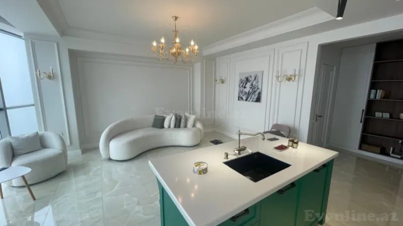 2 otaqlı Mənzil 80 m² Xətai r. Kirayə verilir