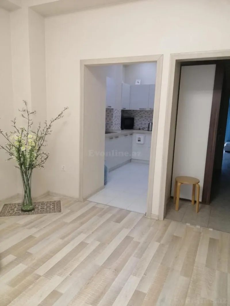Kirayə verilir 3 otaqlı Mənzil Yeni tikili 105 m² Xətai m. - şəkil 2