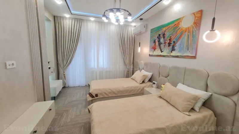 Satılır 3 otaqlı Mənzil Yeni tikili 137 m² 28 May m. - şəkil 6