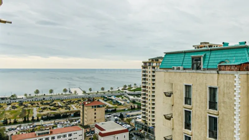 3 otaqlı Mənzil 90 m² Xətai m. Kirayə verilir