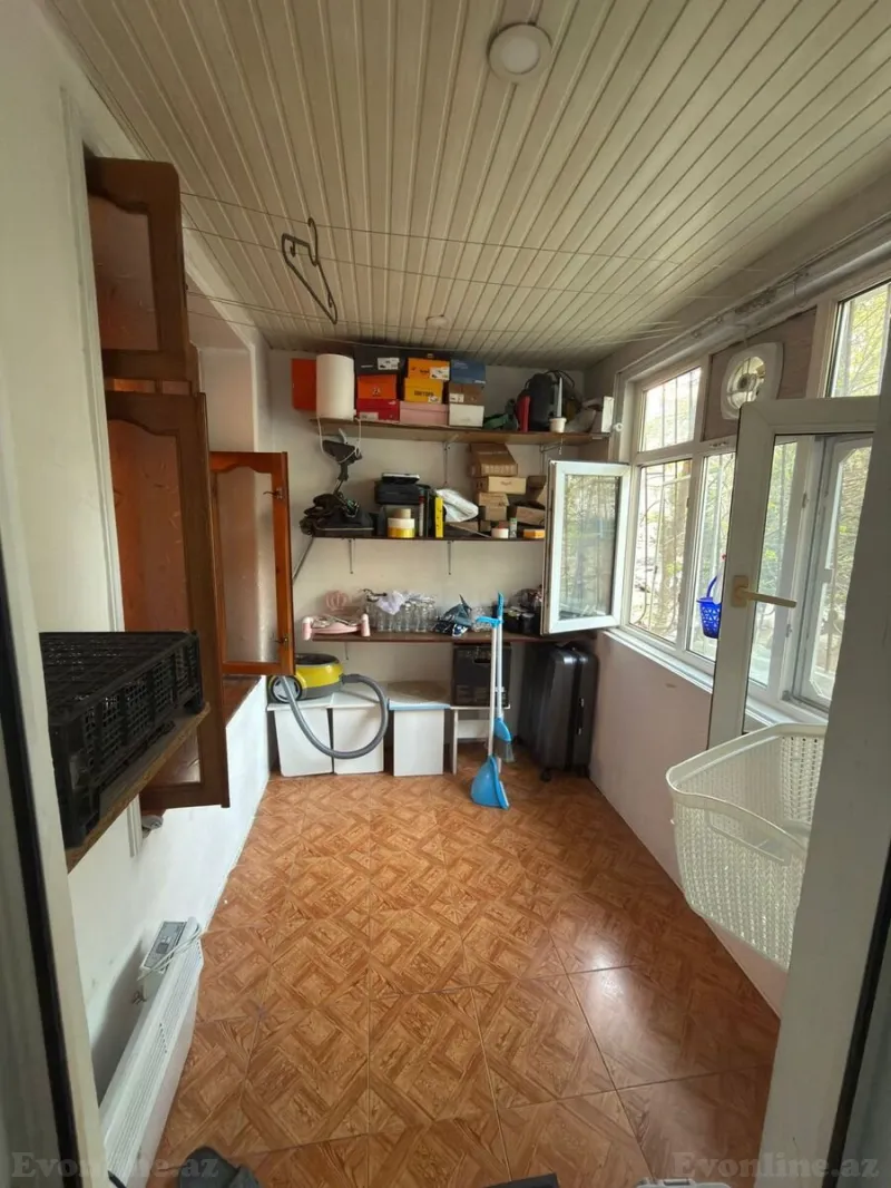 Satılır 3 otaqlı Mənzil Köhnə tikili 70 m² Elmlər Akademiyası m. - şəkil 11