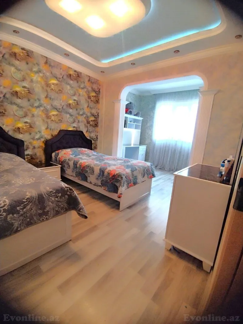 Satılır 3 otaqlı Mənzil Köhnə tikili 90 m² Suraxanı r. - şəkil 4