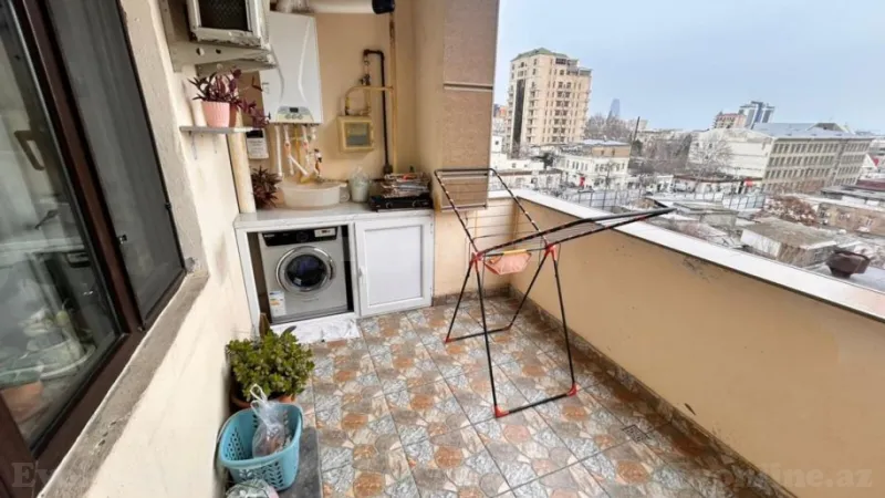 Satılır 2 otaqlı Mənzil Yeni tikili 75 m² 28 May m. - şəkil 20