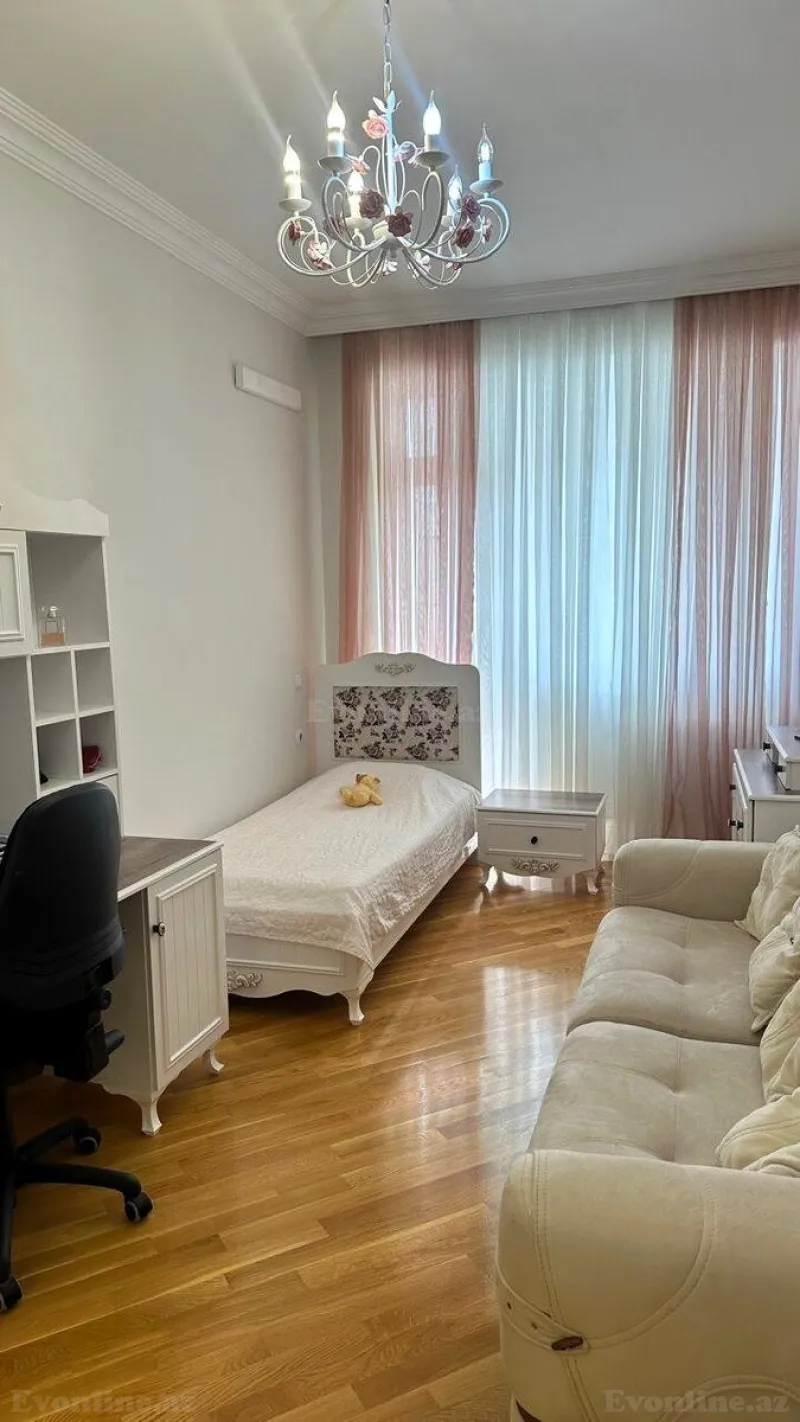 Satılır 3 otaqlı Mənzil Yeni tikili 170 m² Elmlər Akademiyası m. - şəkil 8