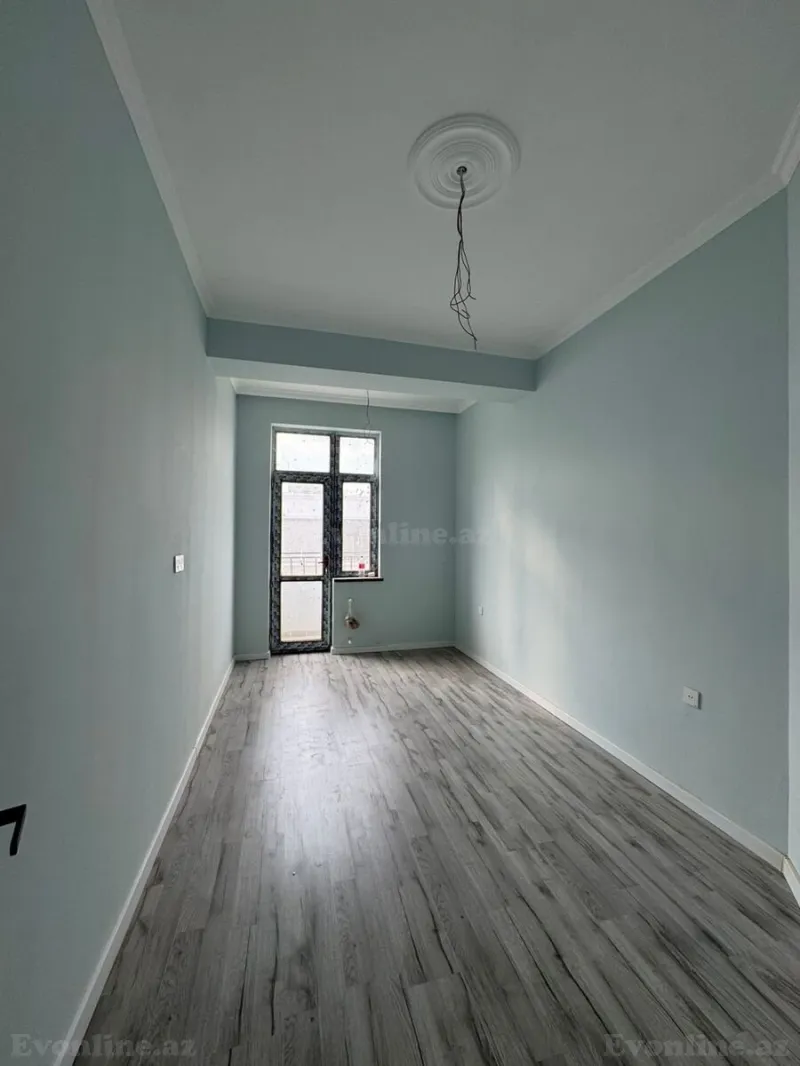Satılır 4 otaqlı Mənzil Yeni tikili 130 m² 8 Noyabr m. - şəkil 3