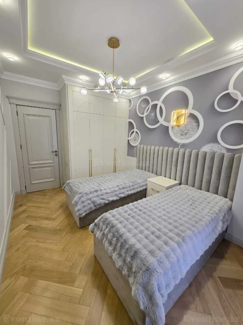 Satılır 4 otaqlı Mənzil Yeni tikili 185 m² Yasamal - şəkil 12