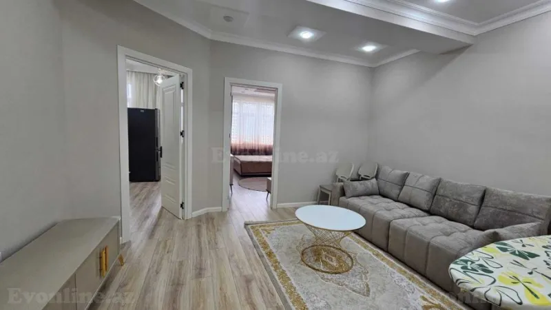 2 otaqlı Mənzil 79 m² İnşaatçılar m. Kirayə verilir