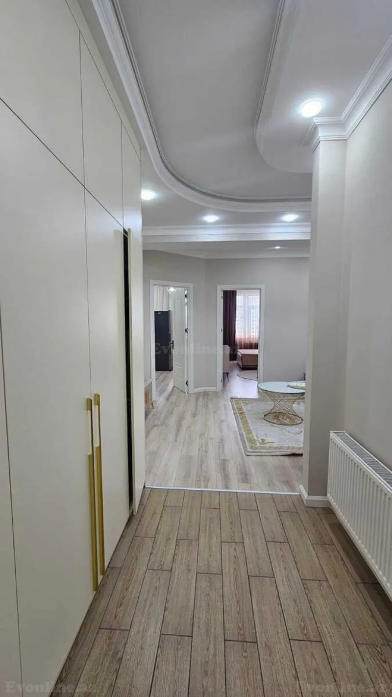 Kirayə verilir 2 otaqlı Mənzil Yeni tikili 79 m² İnşaatçılar m. - şəkil 4