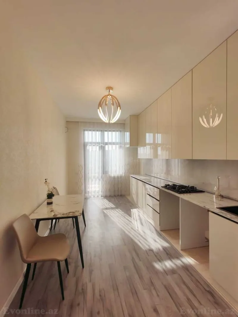 Satılır 2 otaqlı Mənzil Yeni tikili 101 m² 8 Noyabr m. - şəkil 4