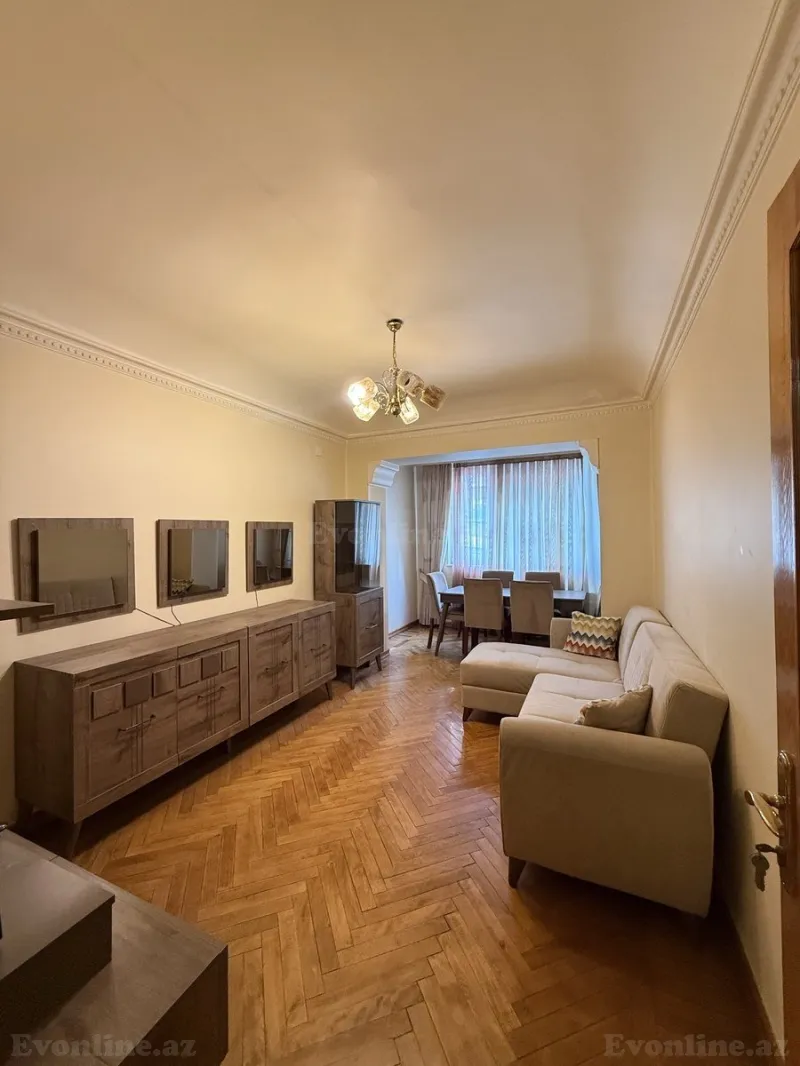 3 otaqlı Mənzil 75 m² Nizami m. Satılır