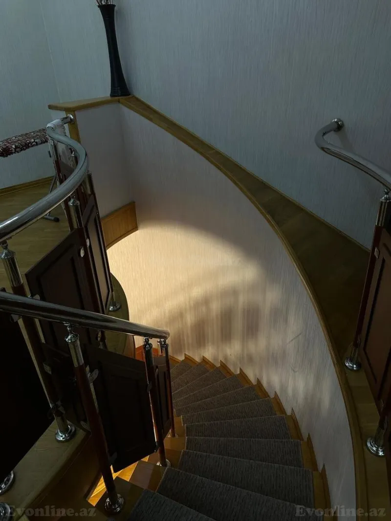 Kirayə verilir 5 otaqlı Mənzil Yeni tikili 340 m² İçərişəhər m. - şəkil 24