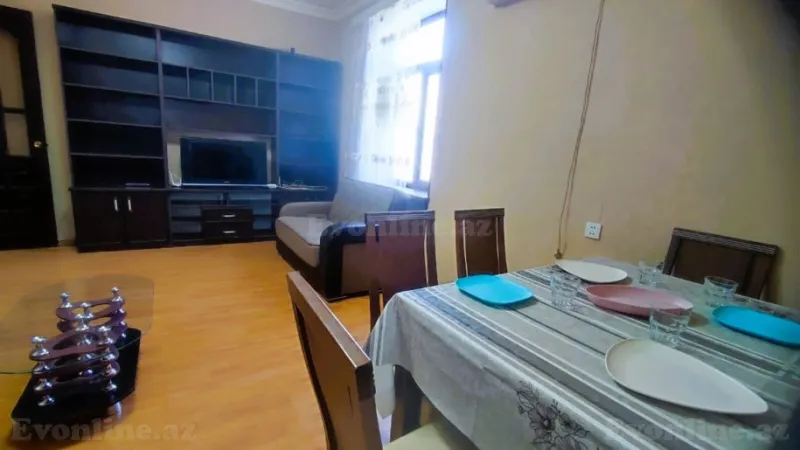 Kirayə verilir 2 otaqlı Mənzil Köhnə tikili 60 m² Xətai m. - şəkil 6