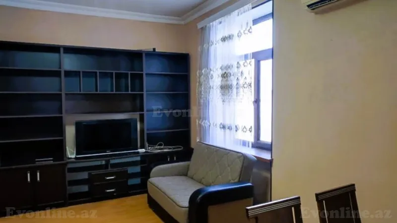 Kirayə verilir 2 otaqlı Mənzil Köhnə tikili 60 m² Xətai m. - şəkil 8