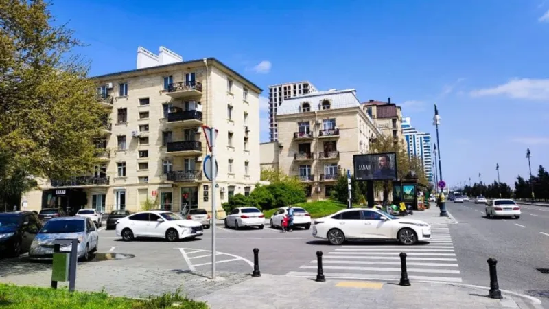 Kirayə verilir 2 otaqlı Mənzil Köhnə tikili 60 m² Xətai m. - şəkil 21