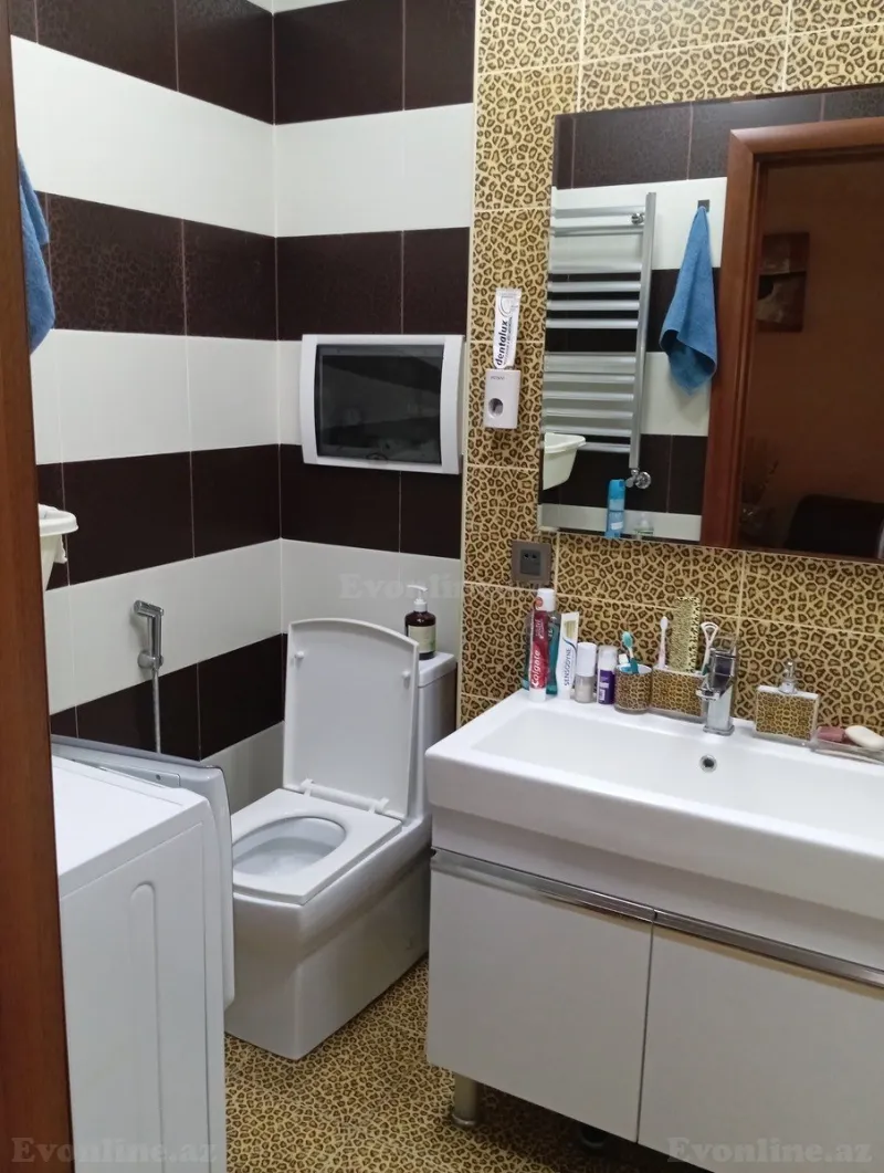 Satılır 3 otaqlı Mənzil Yeni tikili 78 m² Yasamal r. - şəkil 24