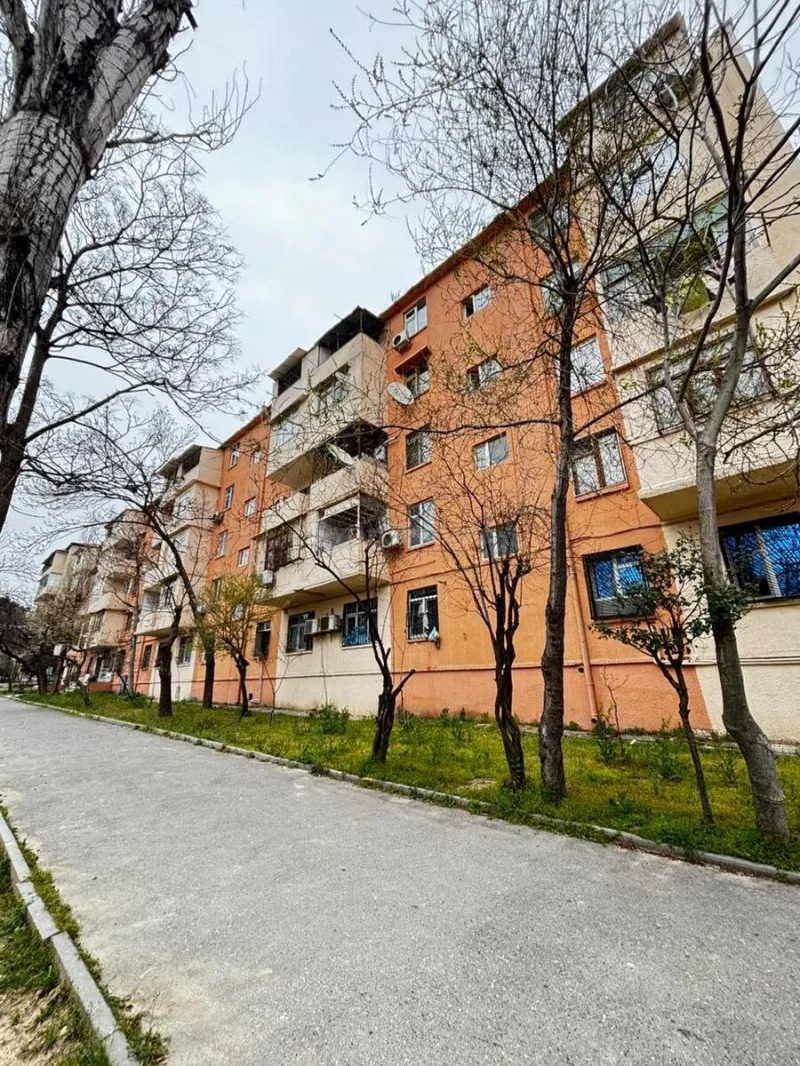 Satılır 2 otaqlı Mənzil Köhnə tikili 38 m² Qara Qarayev m. - şəkil 2