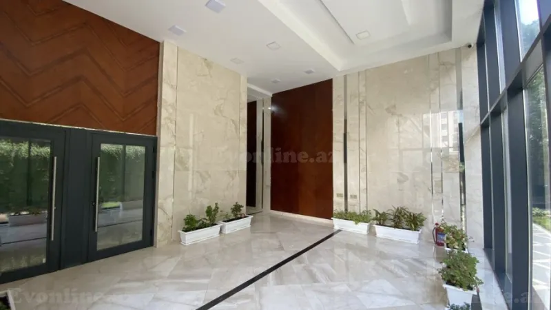 Satılır 5 otaqlı Mənzil Yeni tikili 225 m² Səbail r. - şəkil 17