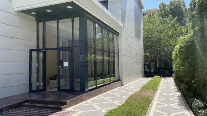 Satılır 5 otaqlı Mənzil Yeni tikili 225 m² Səbail r. - şəkil 19