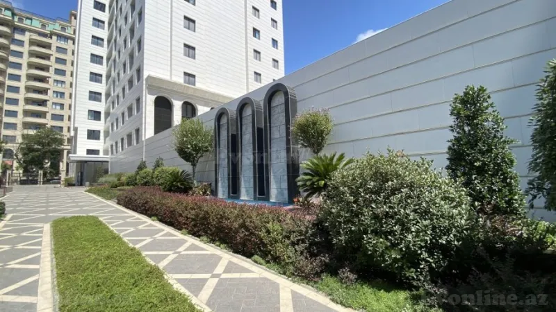 Satılır 5 otaqlı Mənzil Yeni tikili 225 m² Səbail r. - şəkil 20