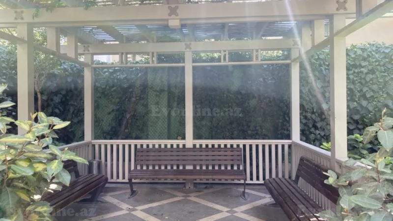 Satılır 5 otaqlı Mənzil Yeni tikili 225 m² Səbail r. - şəkil 23