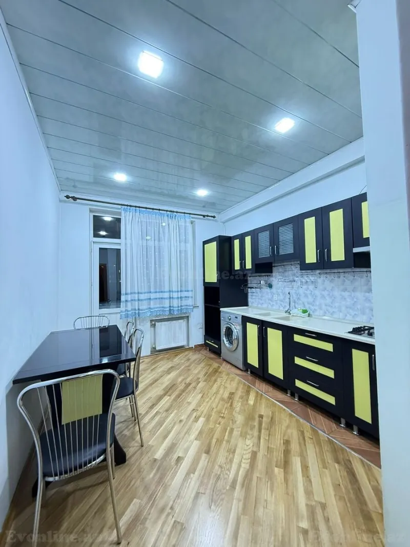 Satılır 3 otaqlı Mənzil Yeni tikili 121 m² İnşaatçılar m. - şəkil 5