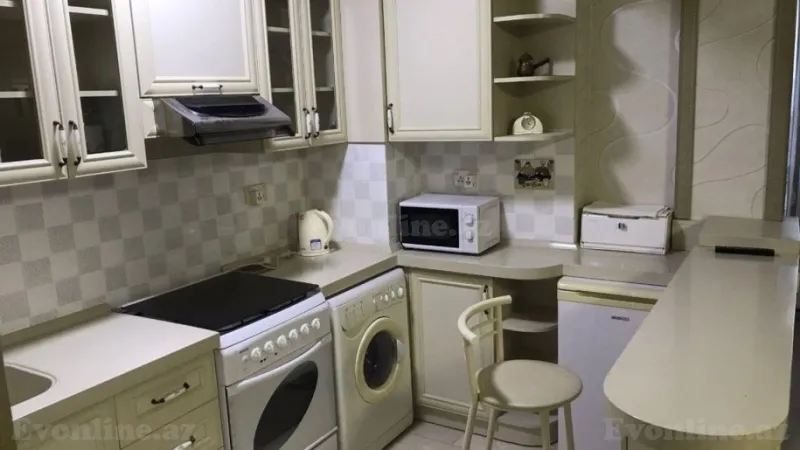 Kirayə verilir 2 otaqlı Mənzil Yeni tikili 110 m² İçərişəhər m. - şəkil 9