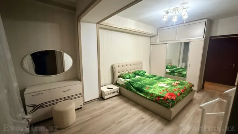 Kirayə verilir 2 otaqlı Mənzil Yeni tikili 110 m² İçərişəhər m. - şəkil 12