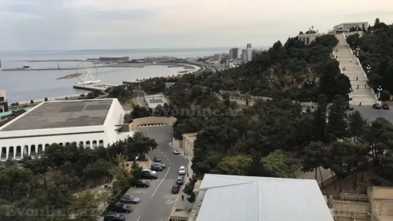 Kirayə verilir 2 otaqlı Mənzil Yeni tikili 110 m² İçərişəhər m. - şəkil 18