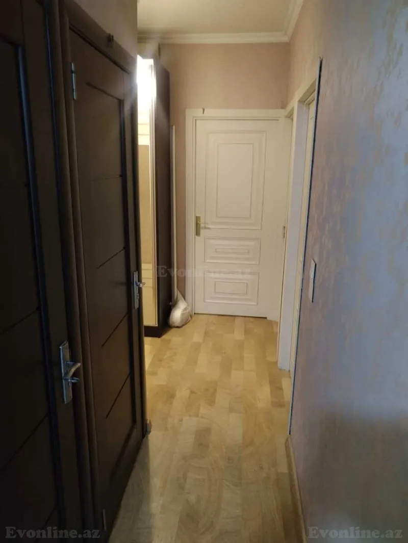 Satılır 3 otaqlı Mənzil Köhnə tikili 70 m² Həzi Aslanov m. - şəkil 12