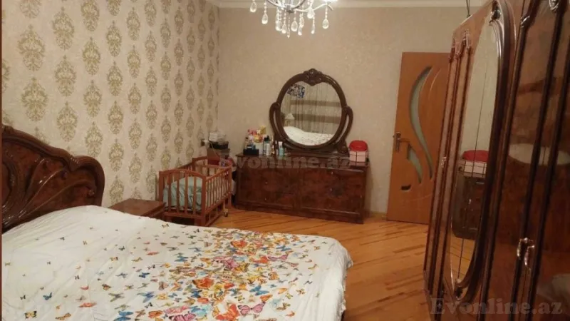 Satılır 4 otaqlı Mənzil Köhnə tikili 100 m² Xalqlar Dostluğu m. - şəkil 3