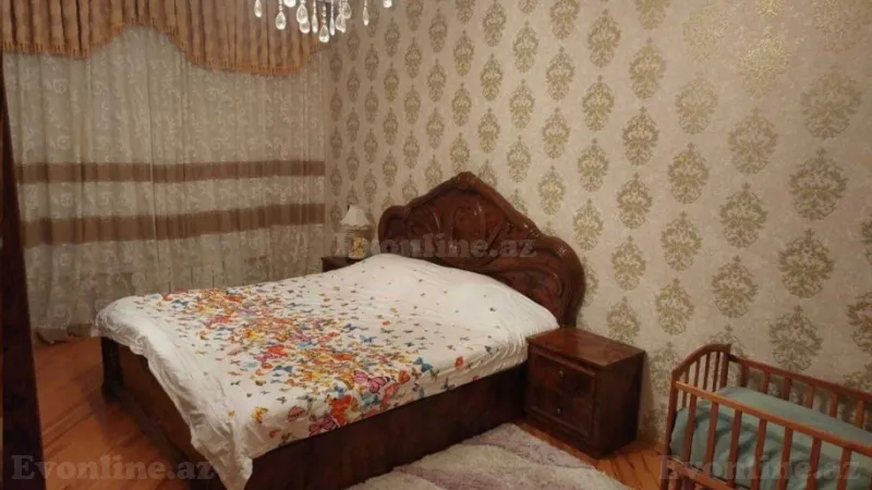 Satılır 4 otaqlı Mənzil Köhnə tikili 100 m² Xalqlar Dostluğu m. - şəkil 5