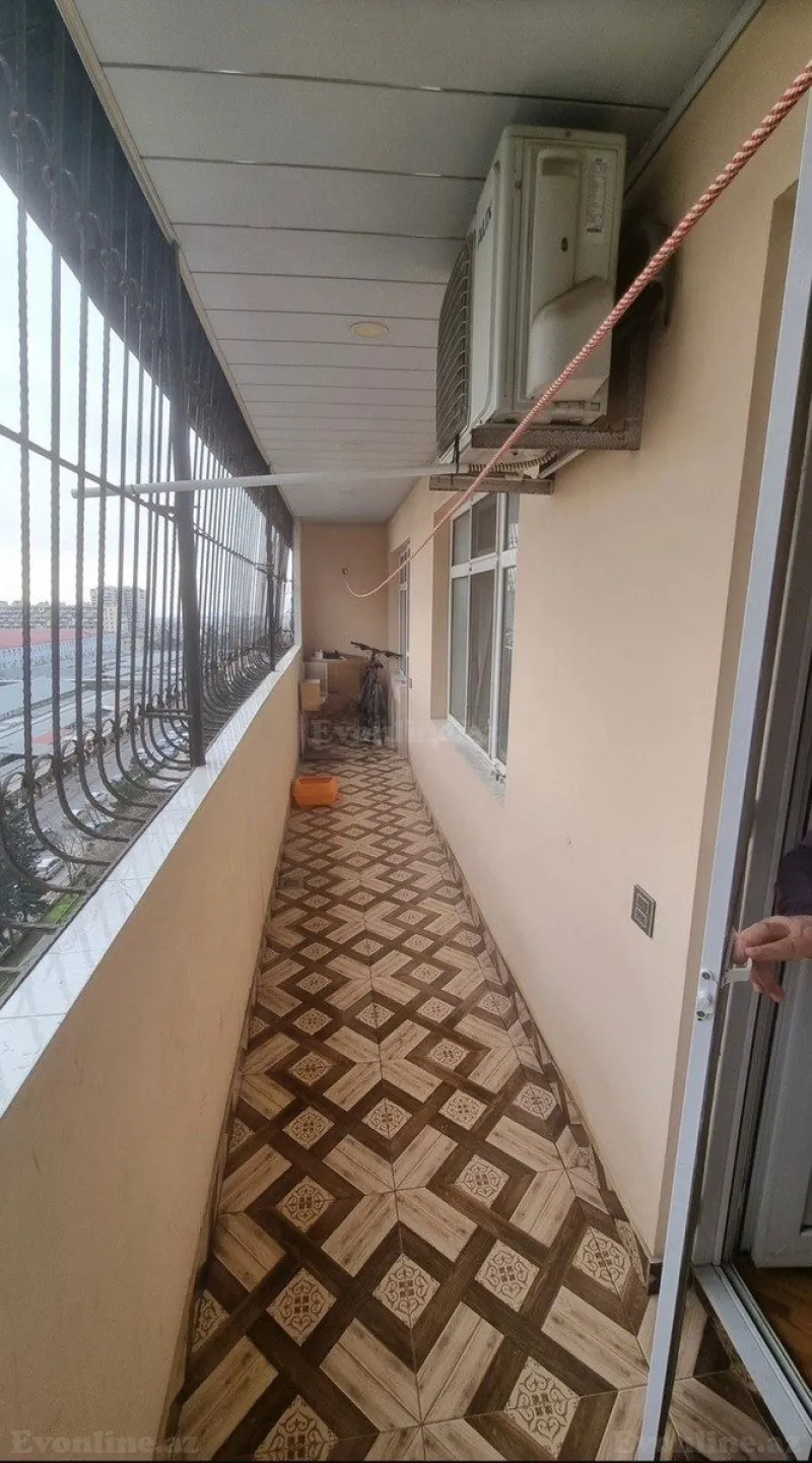 Satılır 4 otaqlı Mənzil Köhnə tikili 100 m² Xalqlar Dostluğu m. - şəkil 11