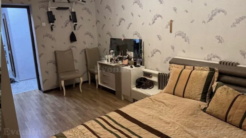 Satılır 3 otaqlı Mənzil Köhnə tikili 70 m² 8-ci kilometr - şəkil 4