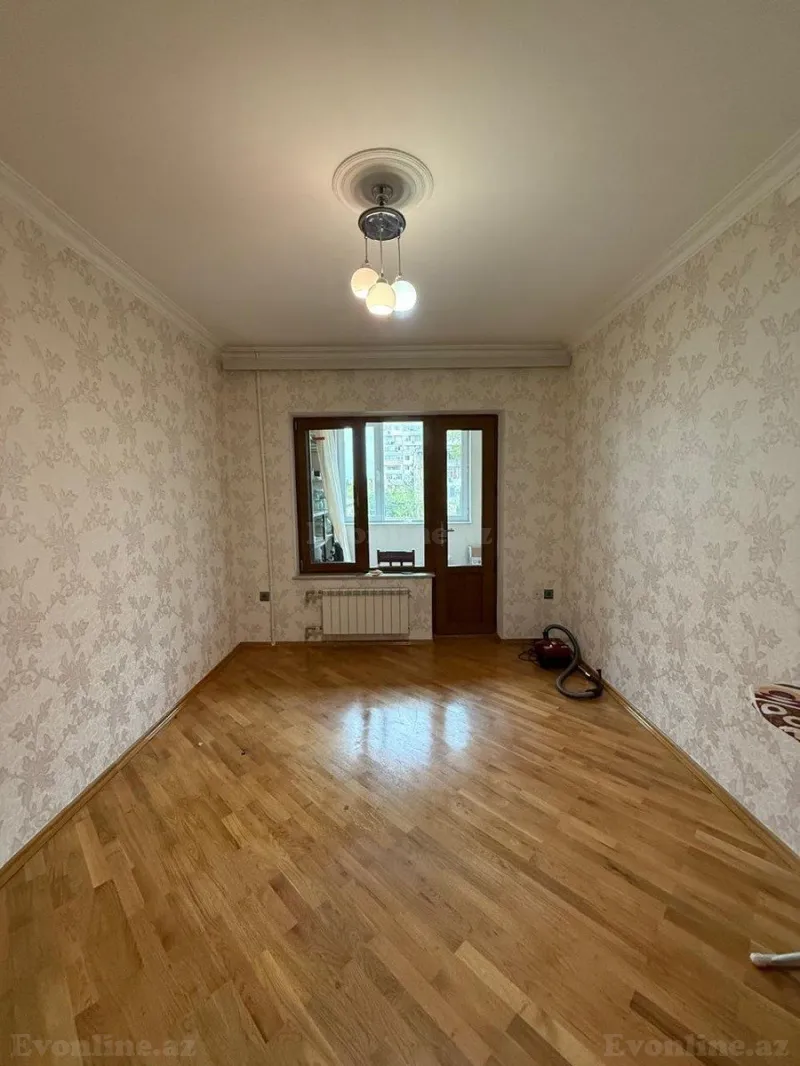 Satılır 3 otaqlı Mənzil Köhnə tikili 85 m² 8 Noyabr m. - şəkil 4