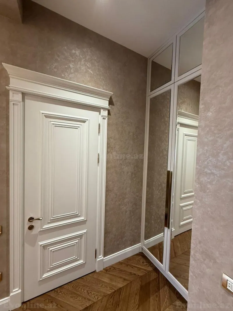 Satılır 4 otaqlı Mənzil Yeni tikili 190 m² Xətai r. - şəkil 20