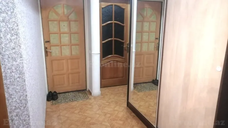 Satılır 4 otaqlı Mənzil Köhnə tikili 90 m² Sabunçu r. - şəkil 5