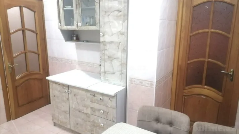 Satılır 4 otaqlı Mənzil Köhnə tikili 90 m² Sabunçu r. - şəkil 6