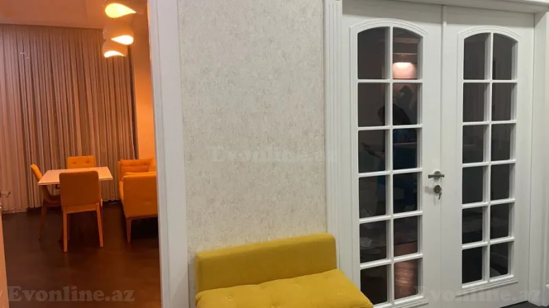 Kirayə verilir 3 otaqlı Mənzil Yeni tikili 155 m² Xətai r. - şəkil 18