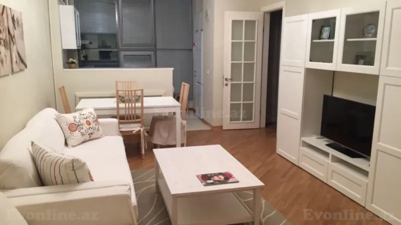 2 otaqlı Mənzil 70 m² Nizami m. Kirayə verilir