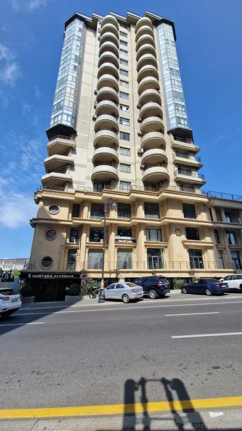 Satılır 2 otaqlı Mənzil Yeni tikili 78 m² Nizami m. - şəkil 15