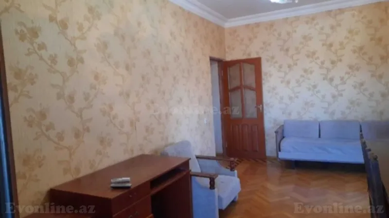 Kirayə verilir 2 otaqlı Mənzil Köhnə tikili 60 m² Azadlıq prospekti m. - şəkil 2