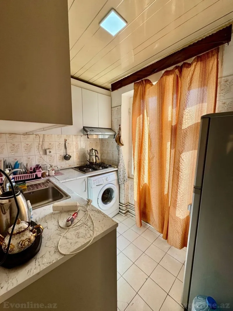 Satılır 2 otaqlı Mənzil Köhnə tikili 48 m² Yasamal - şəkil 8