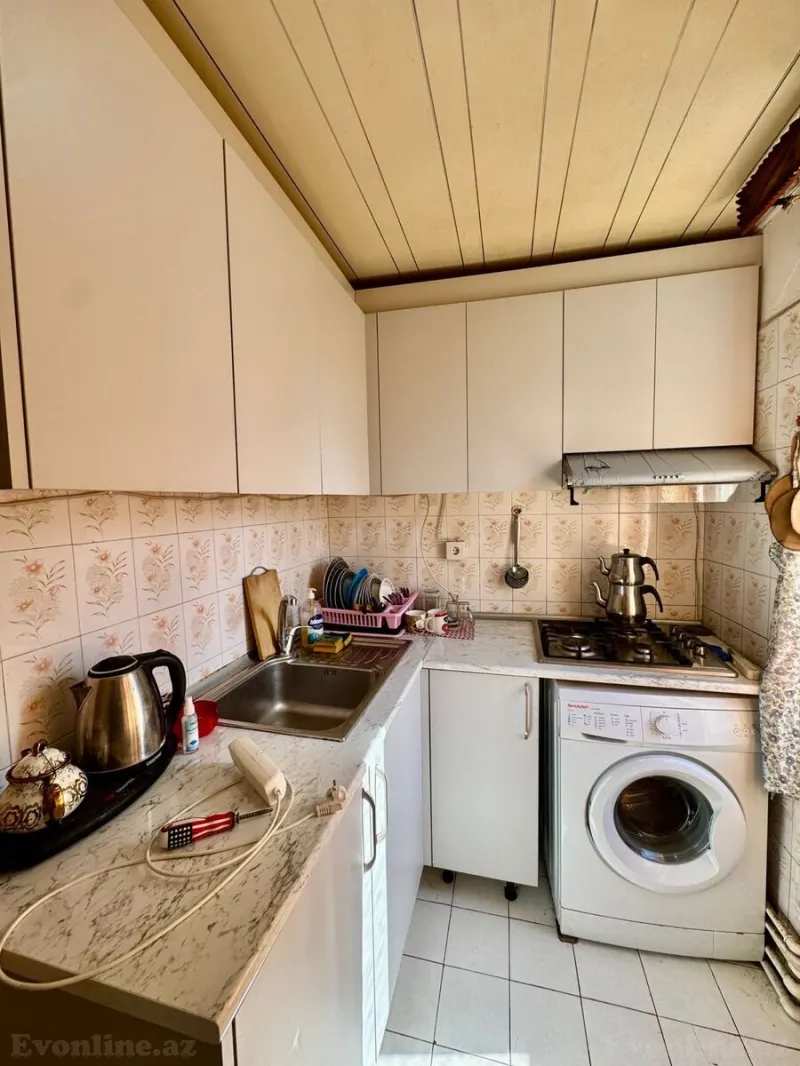 Satılır 2 otaqlı Mənzil Köhnə tikili 48 m² Yasamal - şəkil 9