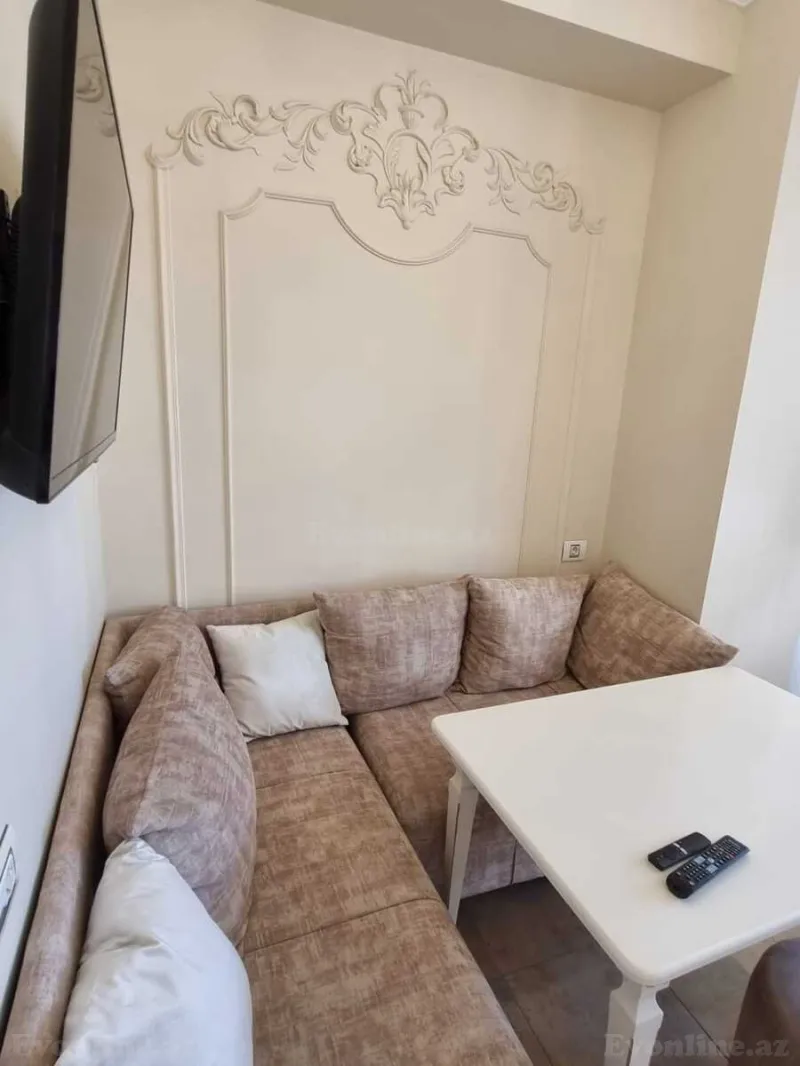 Satılır 2 otaqlı Mənzil Yeni tikili 91 m² Elmlər Akademiyası m. - şəkil 19