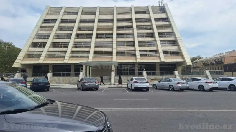 1 otaqlı Mənzil 35 m² 28 May m. Satılır