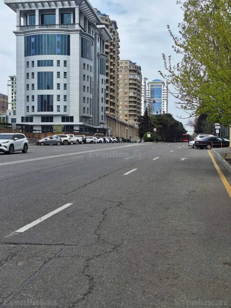 Satılır 1 otaqlı Mənzil Yeni tikili 35 m² 28 May m. - şəkil 3