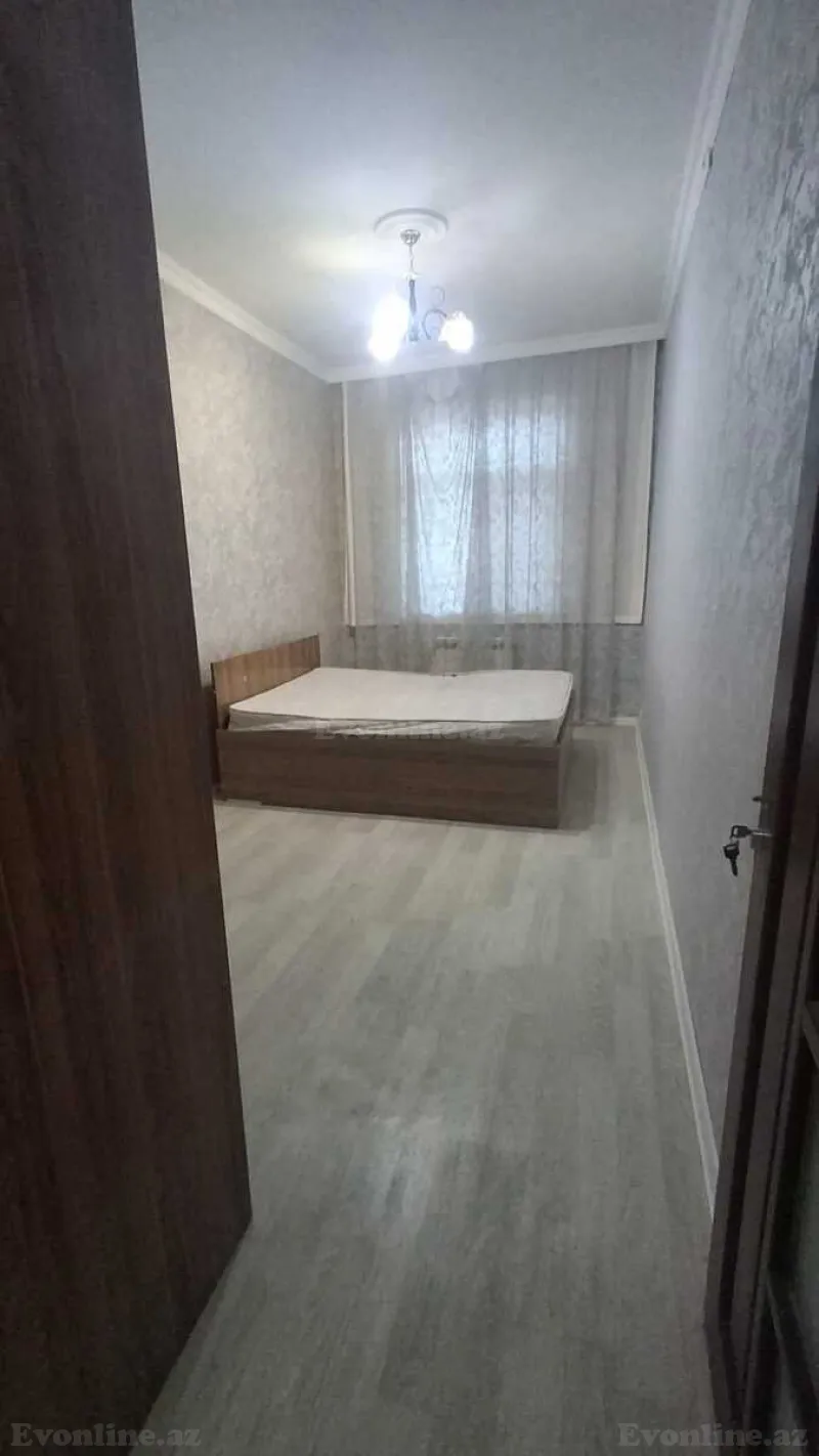 Satılır 2 otaqlı Mənzil Köhnə tikili 55 m² 4-cü mikrorayon - şəkil 2