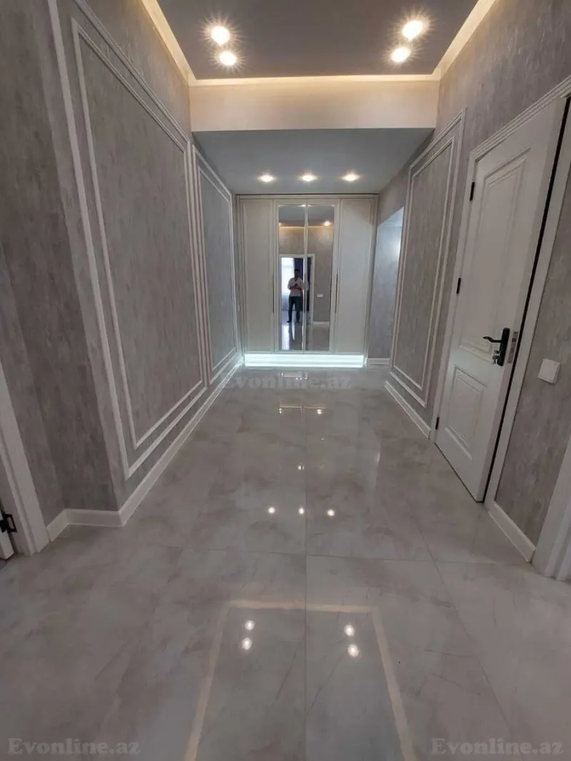 Satılır 2 otaqlı Mənzil Yeni tikili 110 m² 28 May m. - şəkil 9