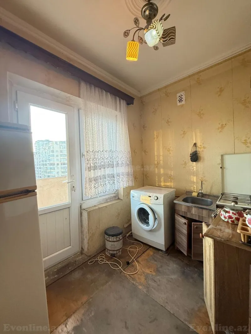 Satılır 2 otaqlı Mənzil Köhnə tikili 45 m² Yeni Yasamal - şəkil 8